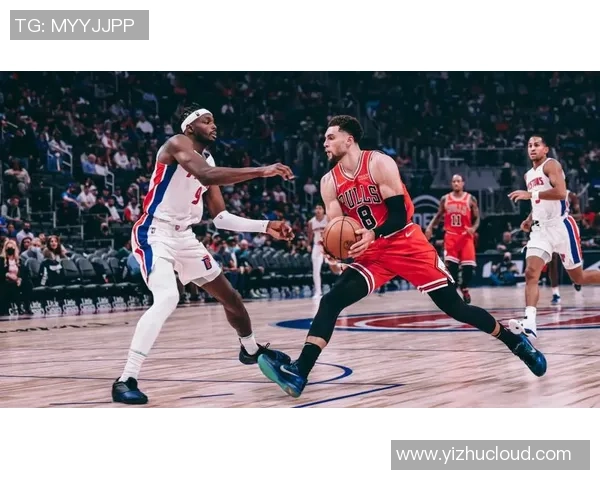 12月8日火箭对阵太阳精彩赛事直播全程回顾与分析