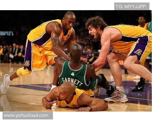 湖人凯尔特人总决赛2010第六场激战回顾与精彩瞬间分析